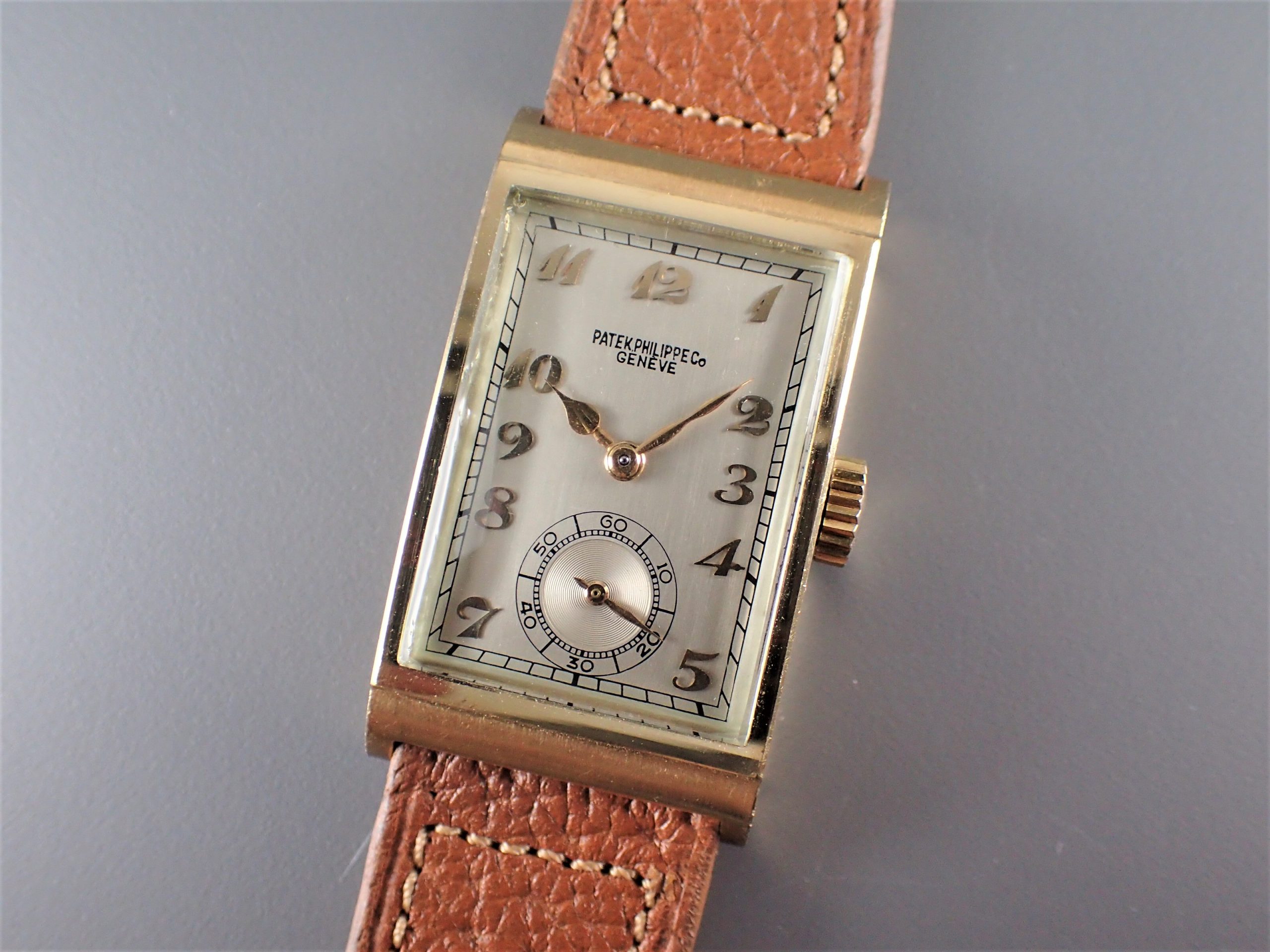 Yellow, Breguet numerals