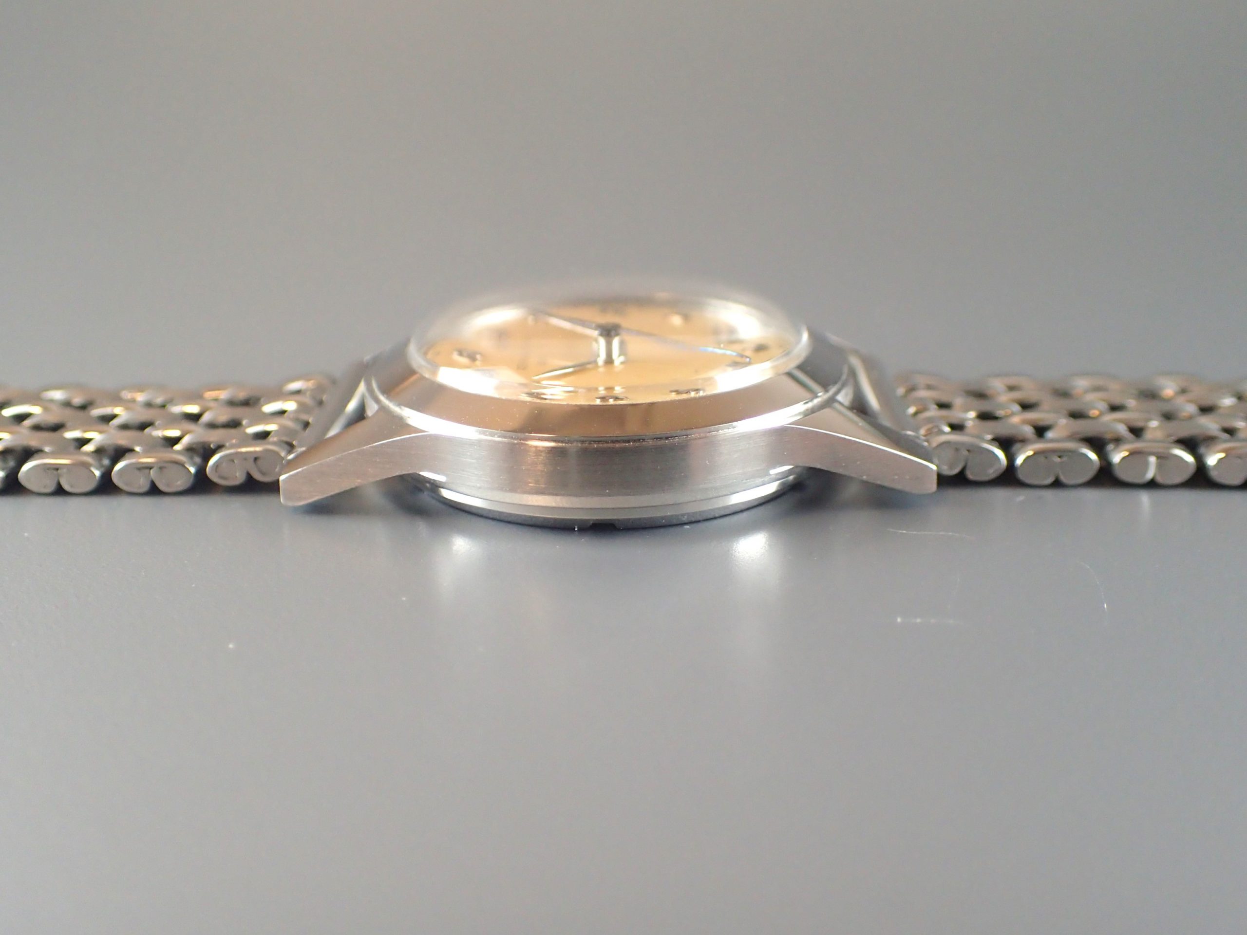 Steel, Breguet numerals