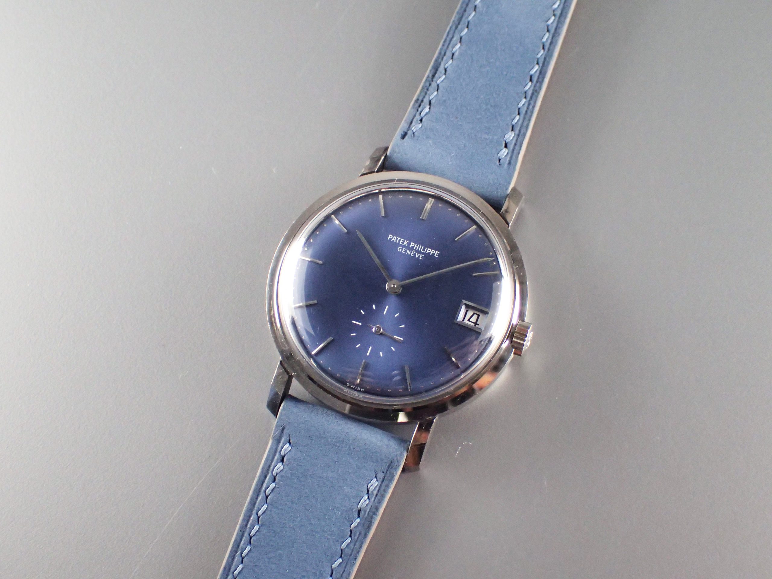 White, Blue dial