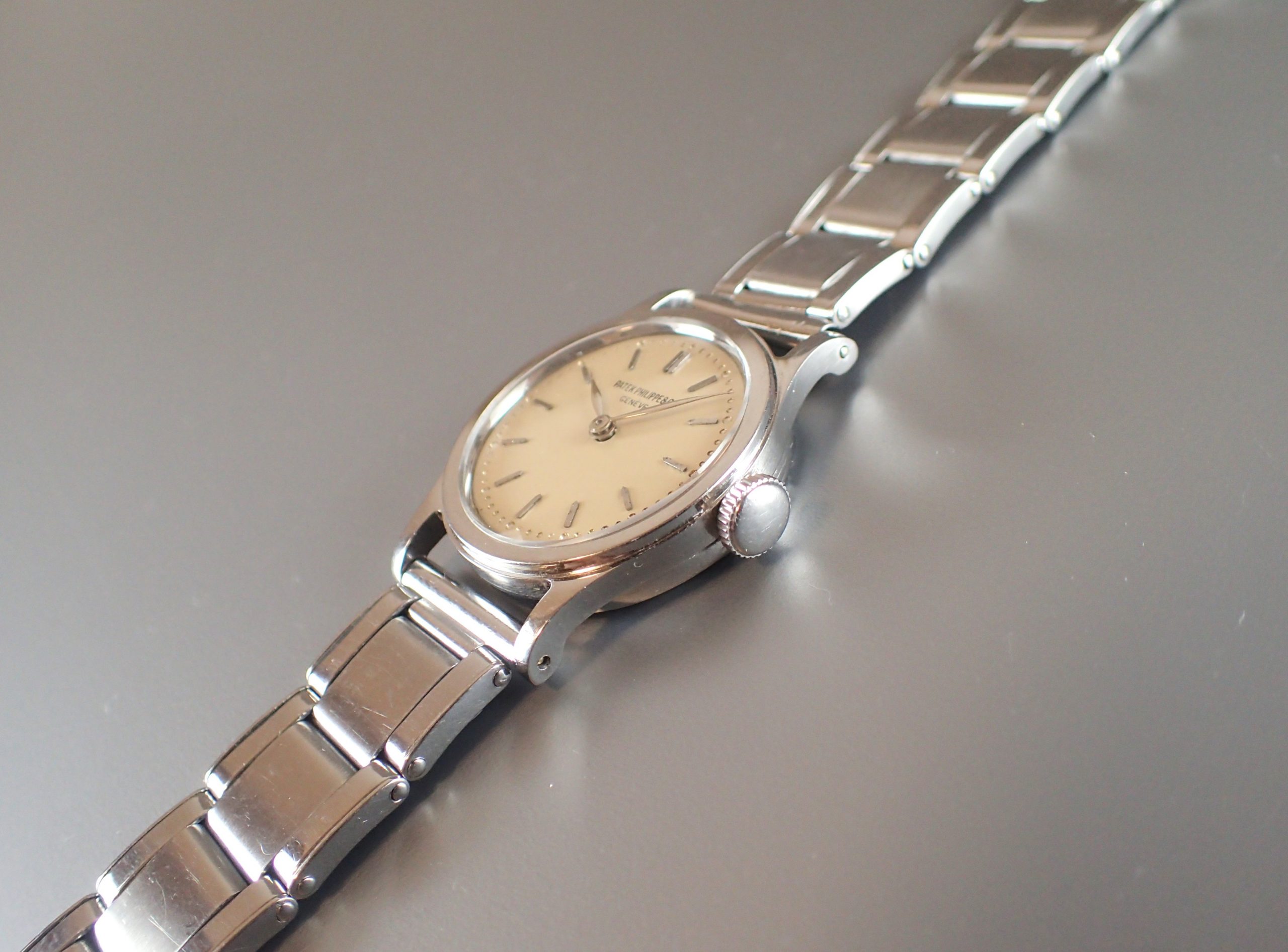 Stainless steel, no seconds