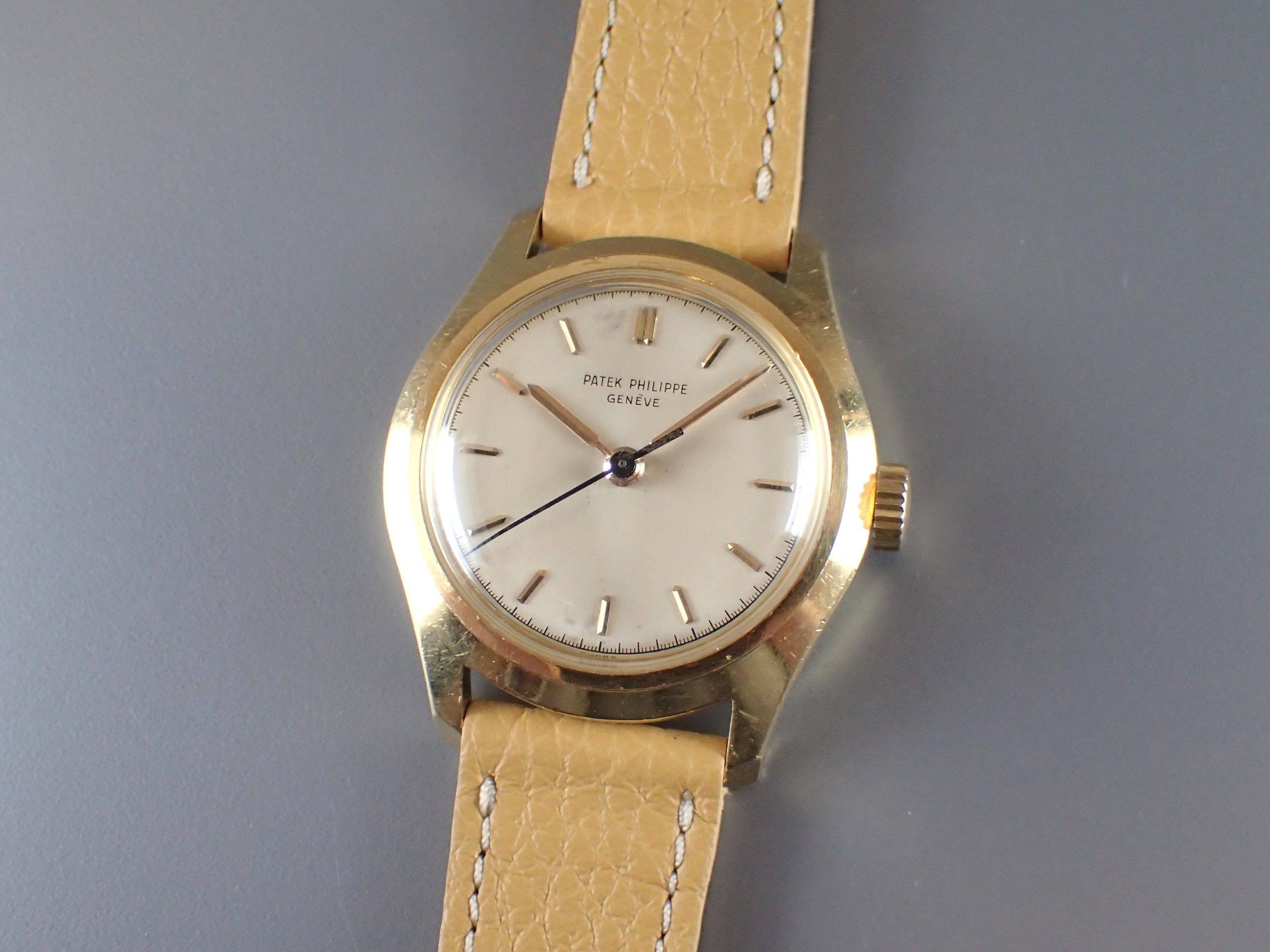 Yellow, Sweep seconds