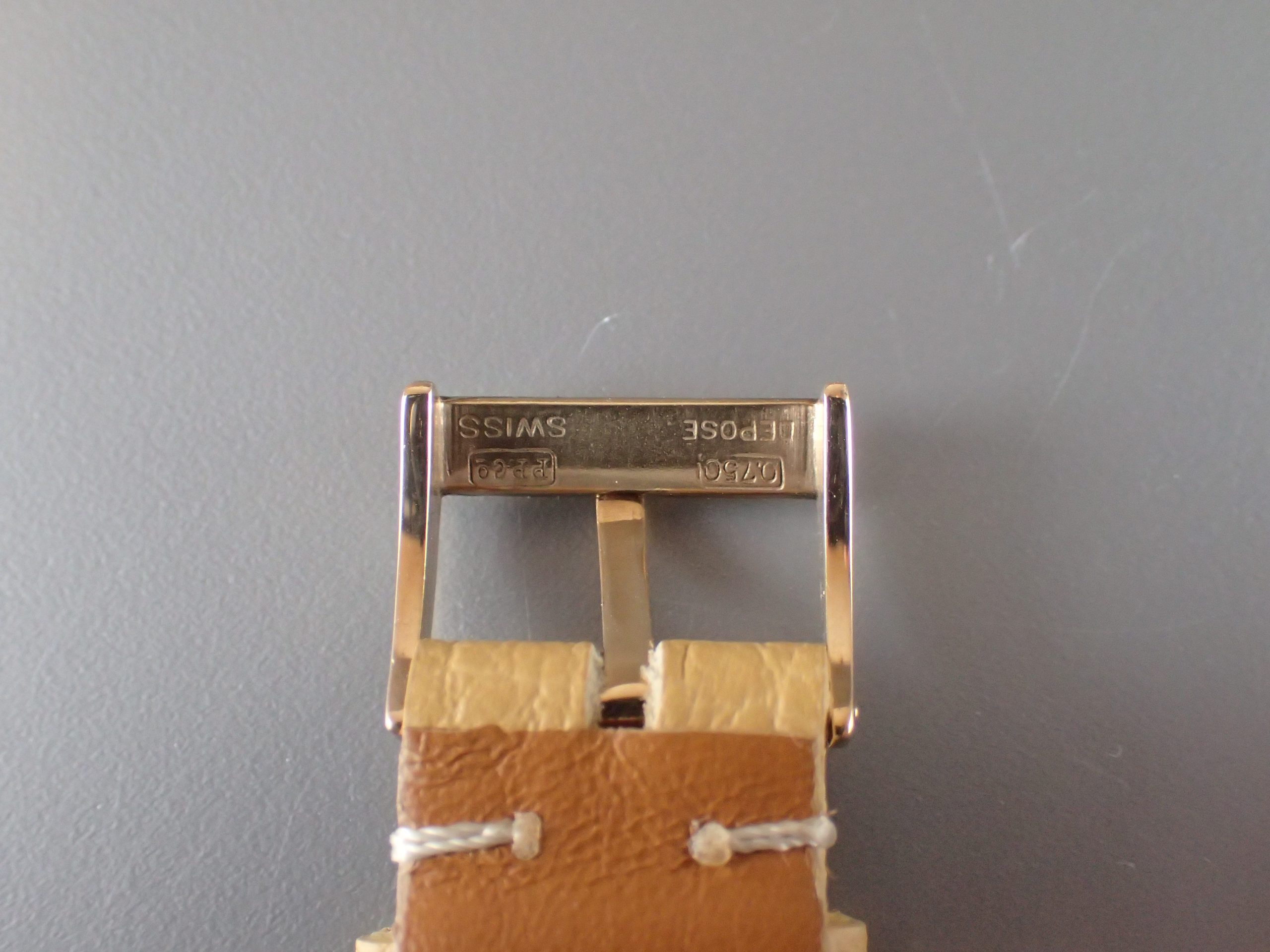 Yellow, Sweep seconds