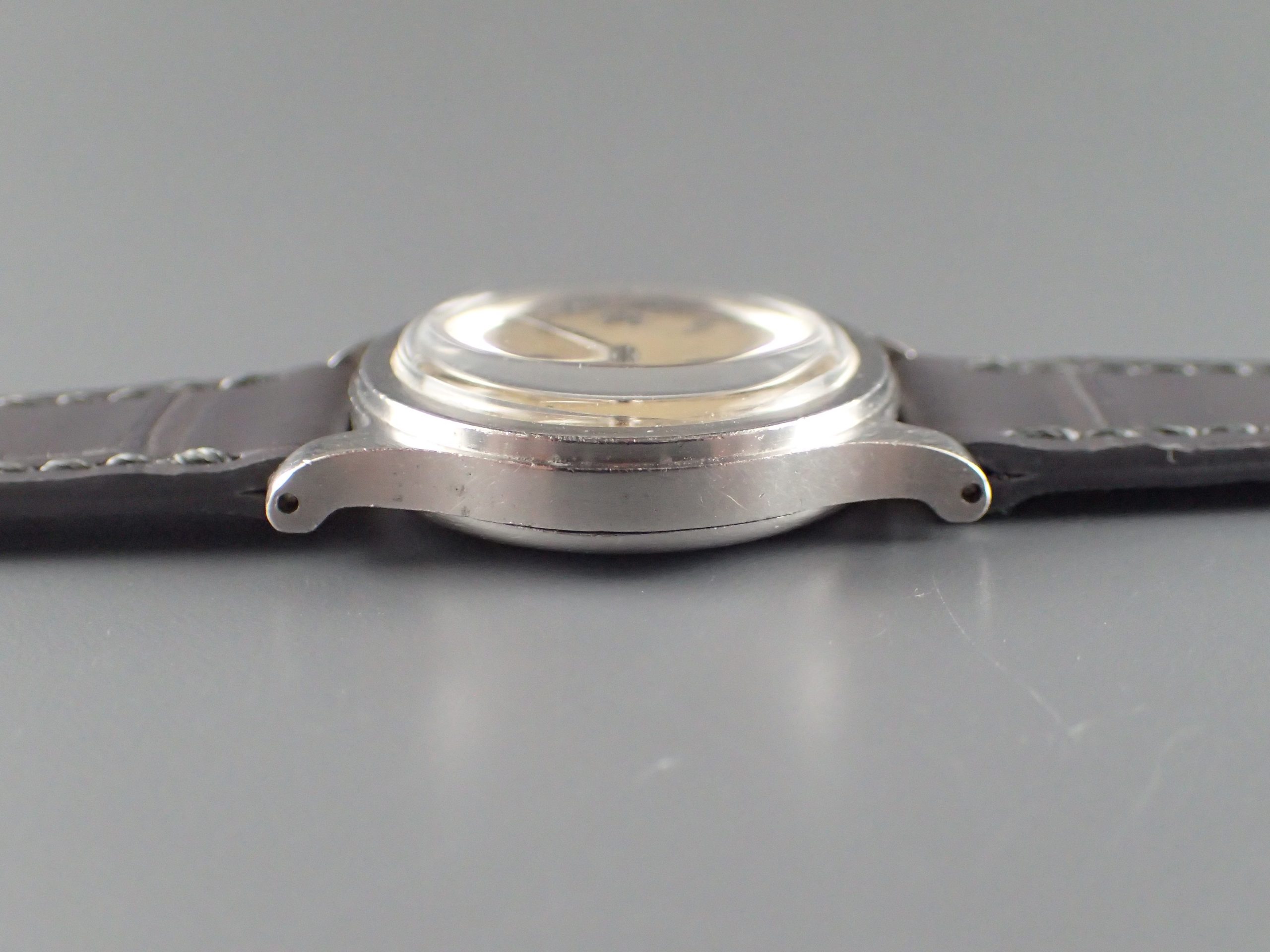 スティール、FRECCERO