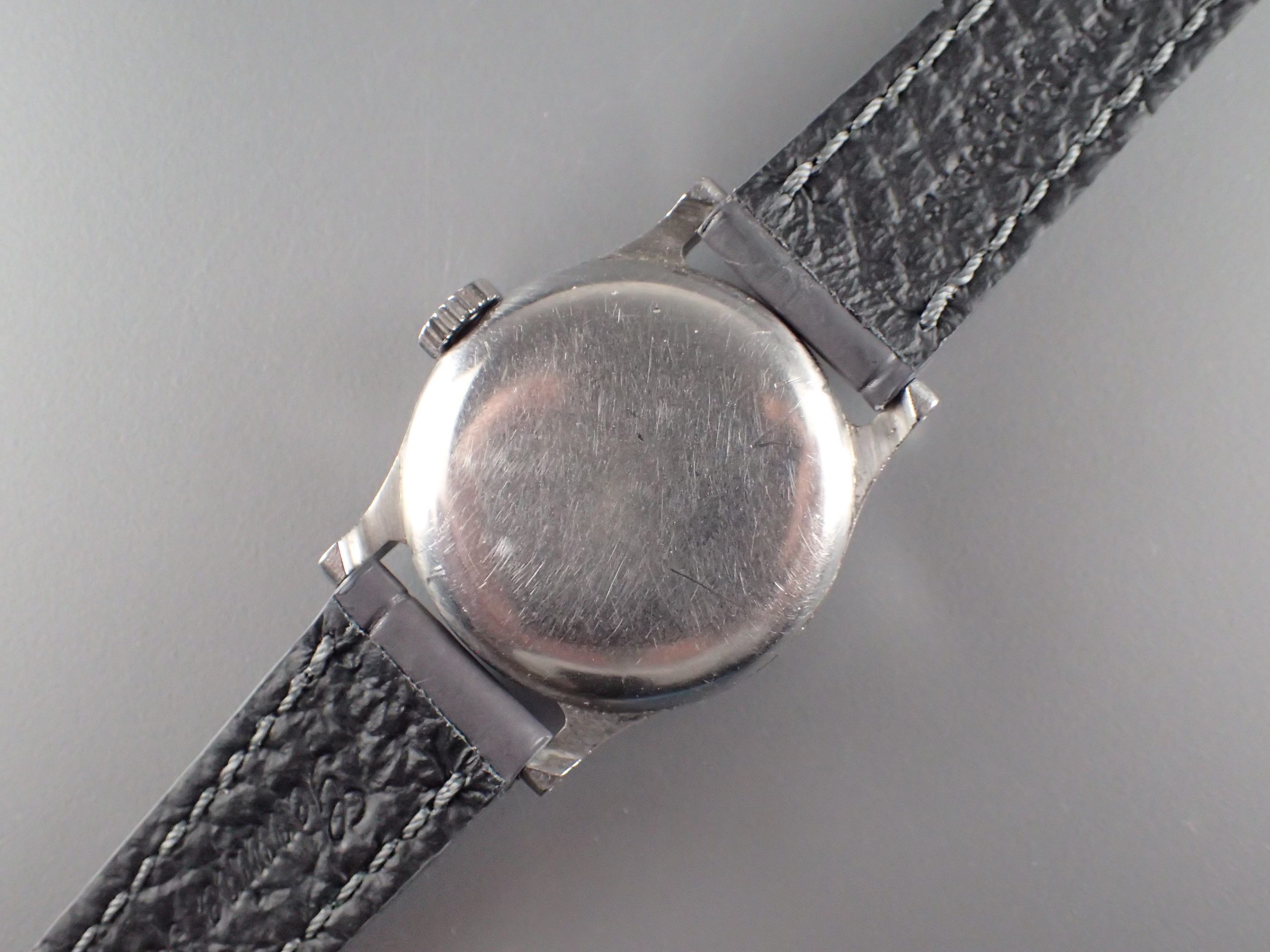 スティール、FRECCERO