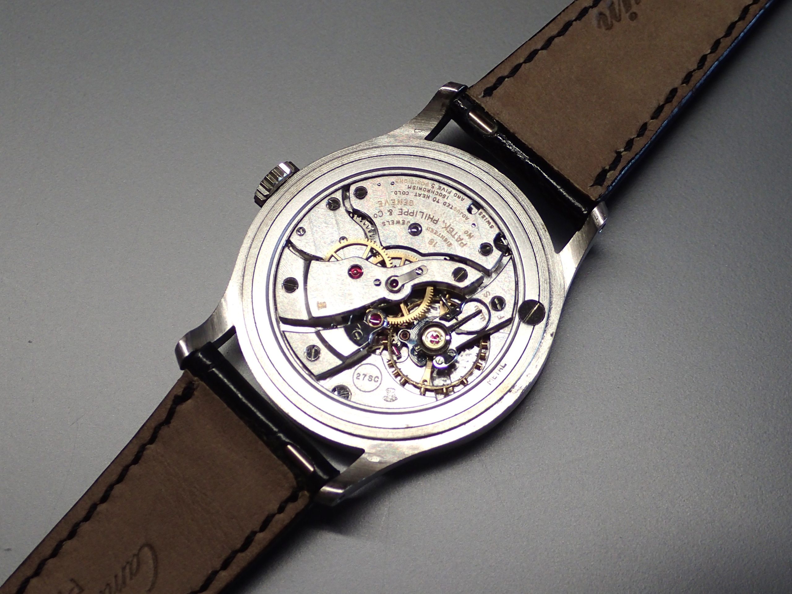 White, Sweep seconds