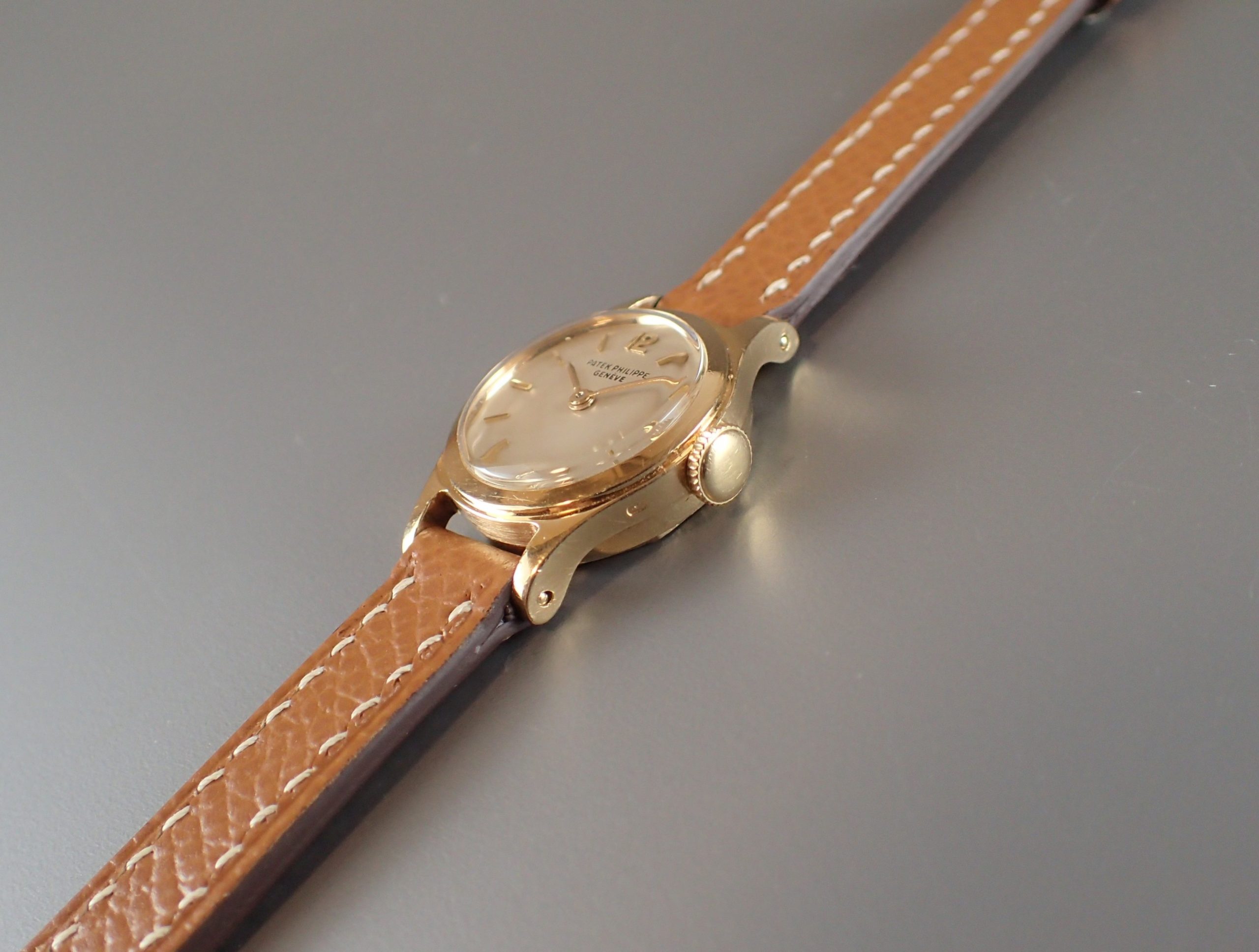 Yellow, Ladies' calatrava