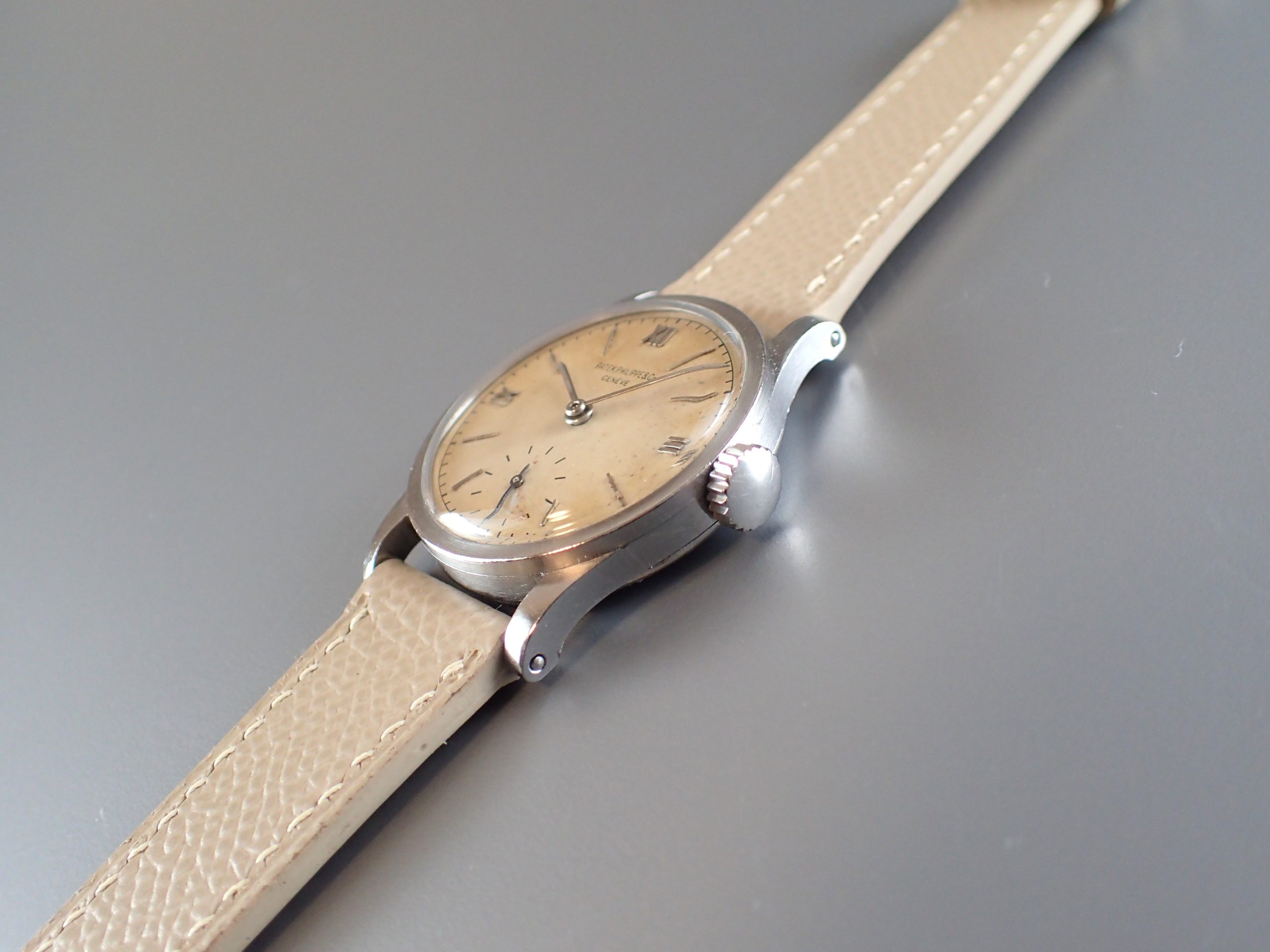 スティール、ローマン