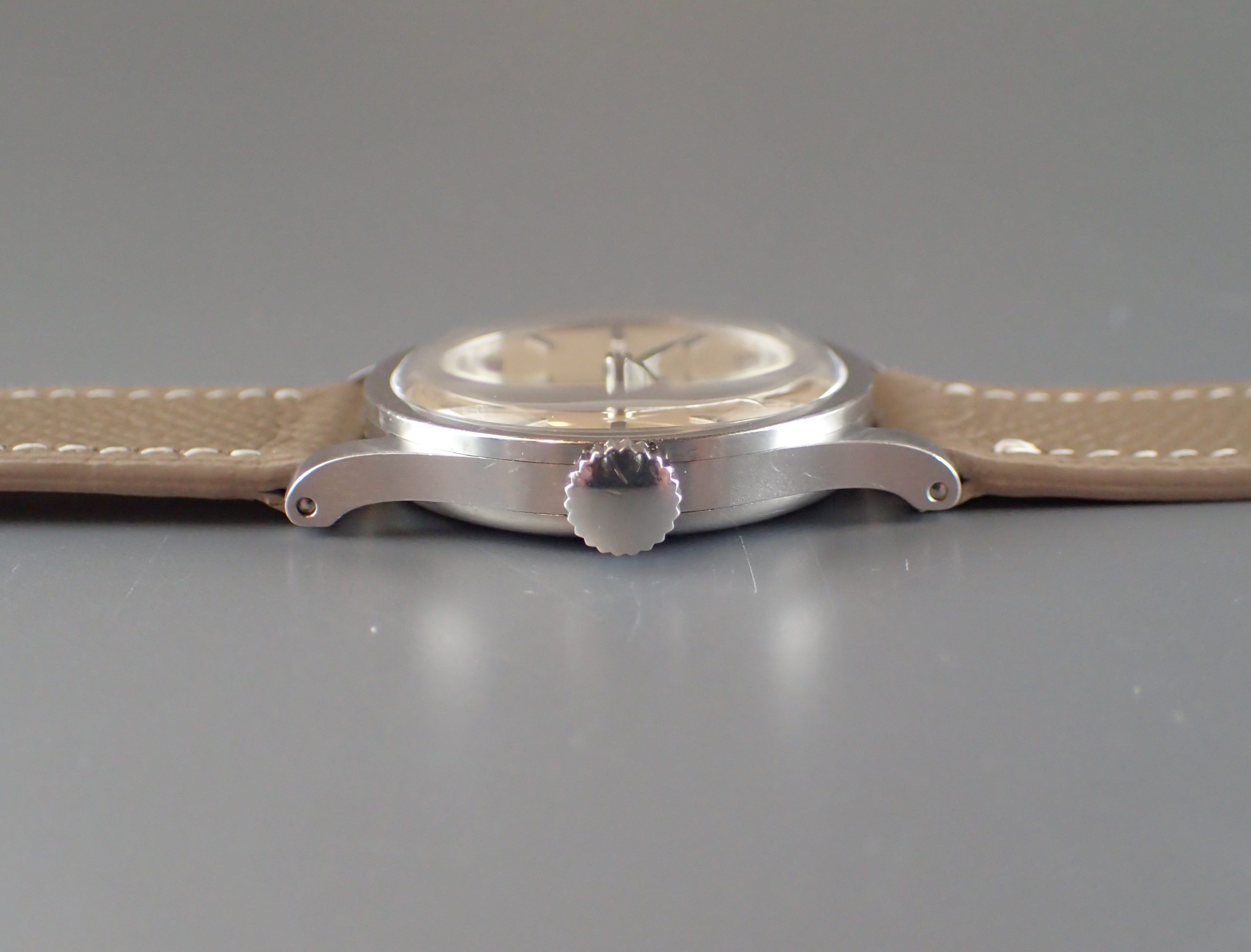 スティール、49年製